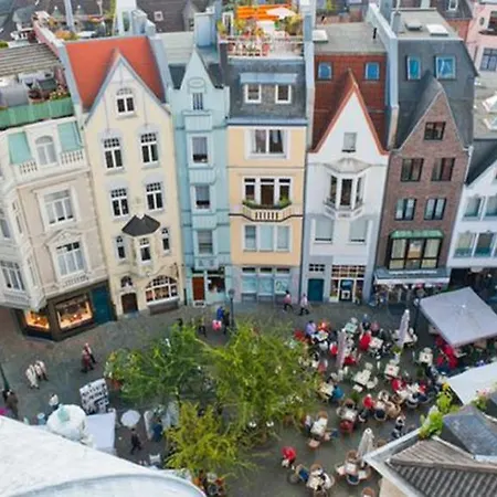 Platinium Szálloda Aachen